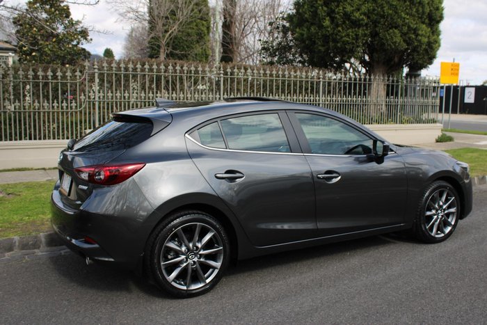 2017 Mazda 3 SP25 Astina