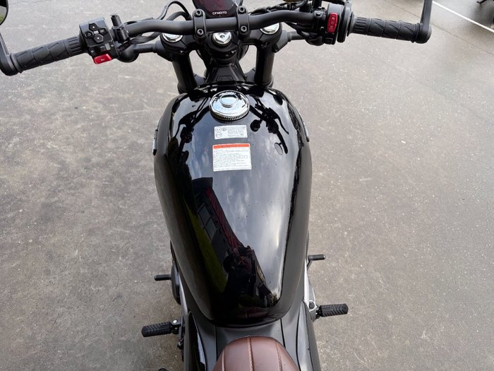 2025 CFMOTO 450 CL-C BOBBER Black