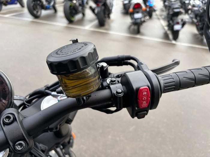 2025 CFMOTO 450 CL-C BOBBER Black