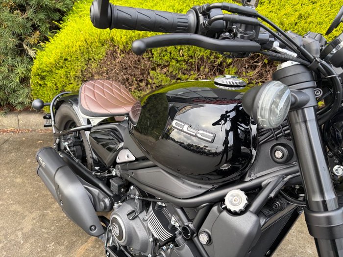2025 CFMOTO 450 CL-C BOBBER Black