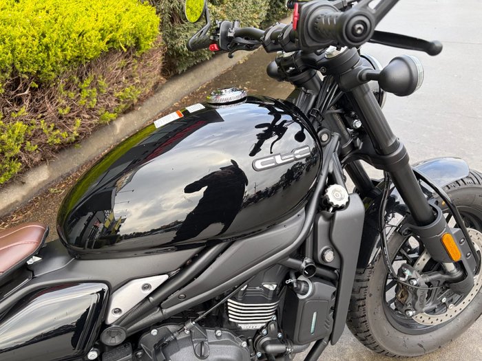 2025 CFMOTO 450 CL-C BOBBER