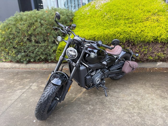 2025 CFMOTO 450 CL-C BOBBER Black