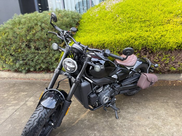 2025 CFMOTO 450 CL-C BOBBER Black