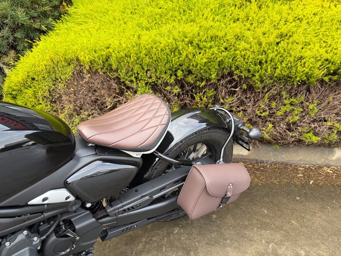 2025 CFMOTO 450 CL-C BOBBER Black