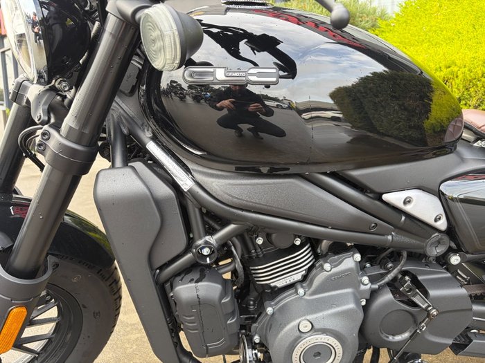 2025 CFMOTO 450 CL-C BOBBER Black