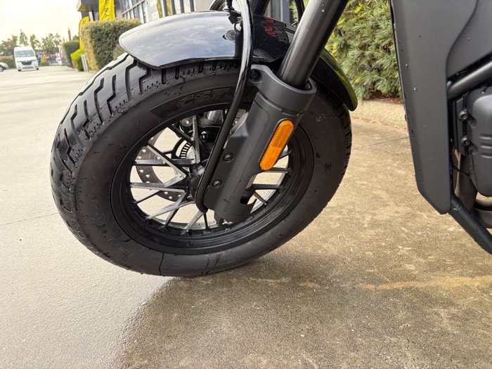 2025 CFMOTO 450 CL-C BOBBER Black