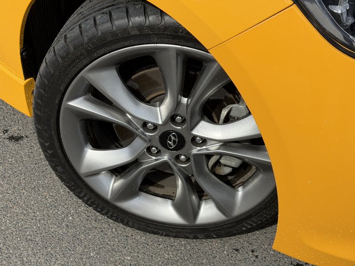2016 Hyundai Veloster SR Turbo