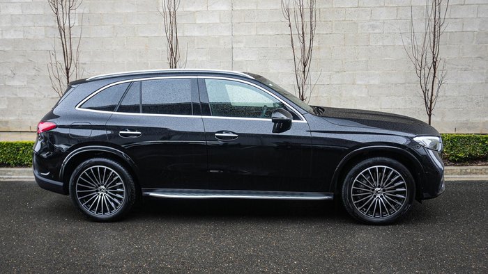 2025 Mercedes-Benz GLC-Class