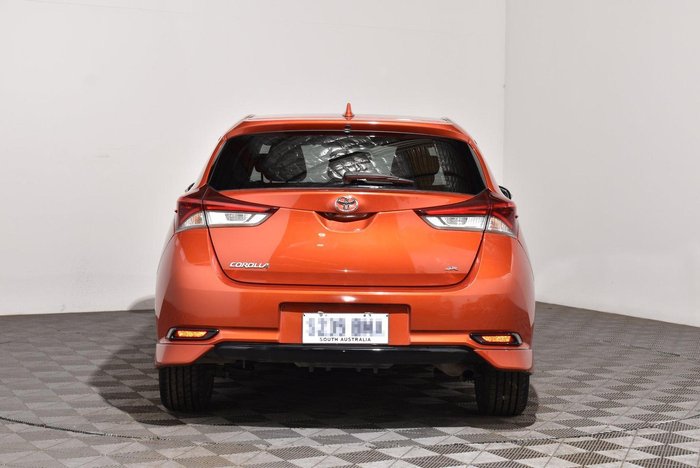 2015 Toyota Corolla ZR