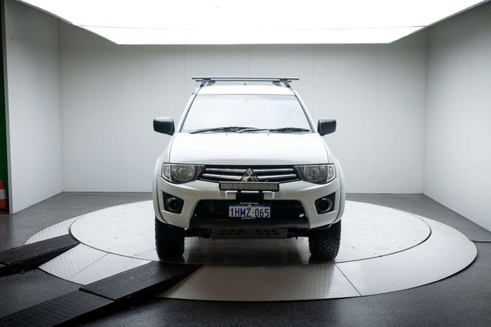 2014 Mitsubishi Triton GLX