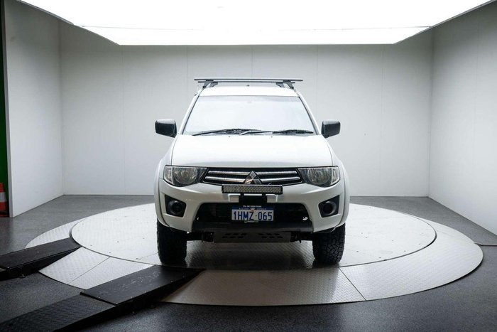 2014 Mitsubishi Triton