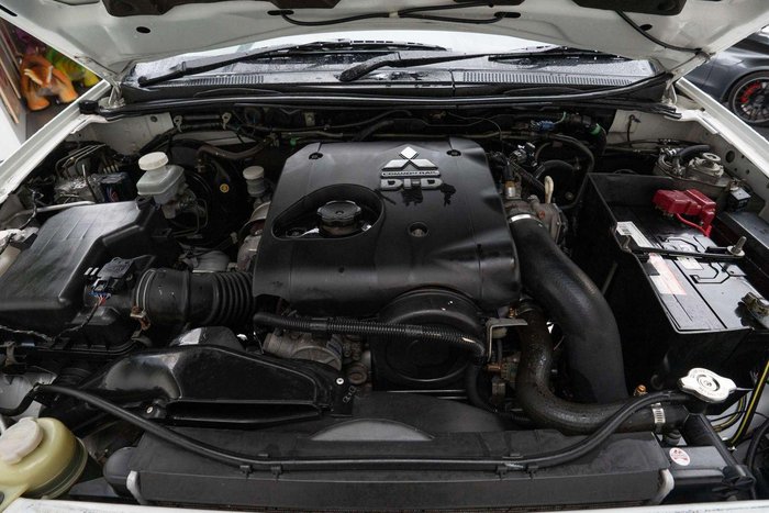 2014 Mitsubishi Triton