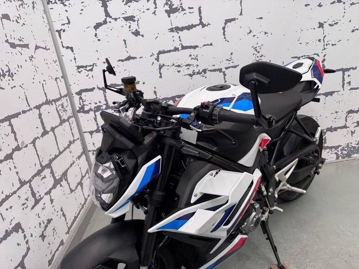 2023 BMW M 1000 R M 1000 White