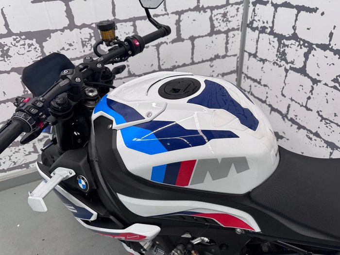 2023 BMW M 1000 R M 1000 White
