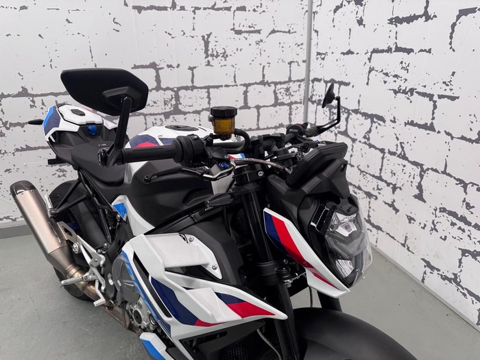 2023 BMW M 1000 R M 1000 White