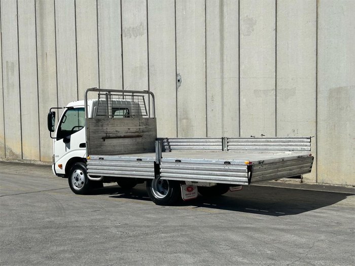 2013 Hino 300 616