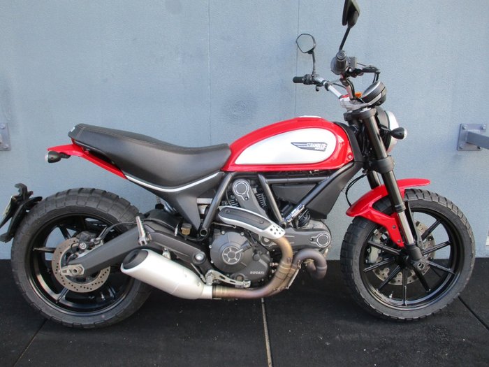 2015 DUCATI