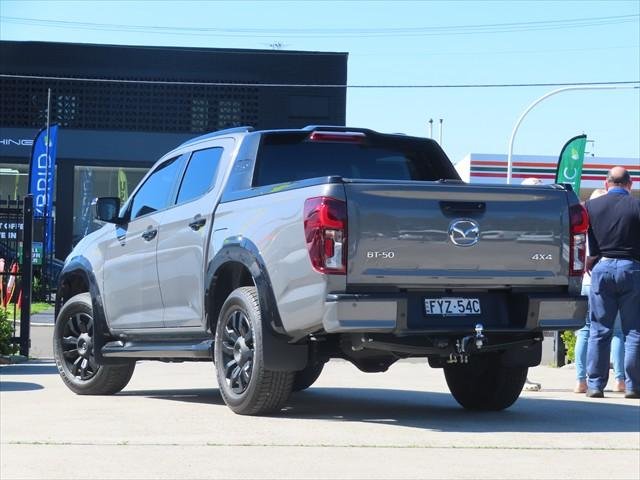 2025 Mazda BT-50 SP