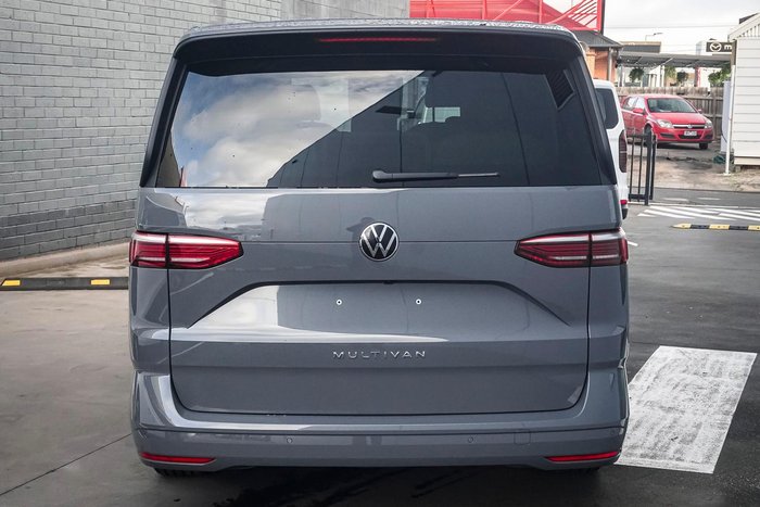 2025 Volkswagen Multivan TDI360 Life