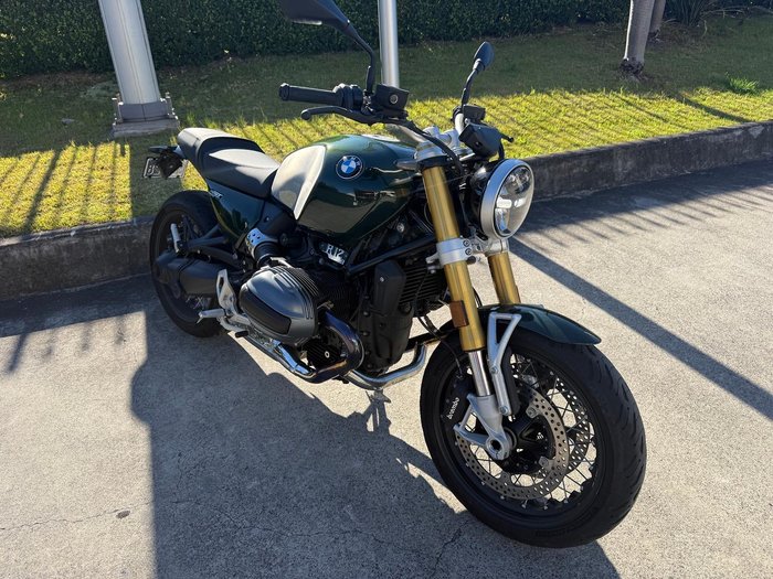 2025 BMW