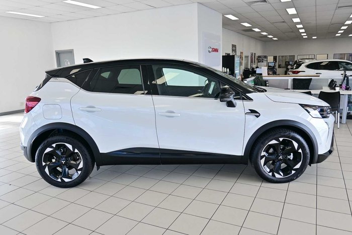 2025 Mitsubishi ASX Exceed
