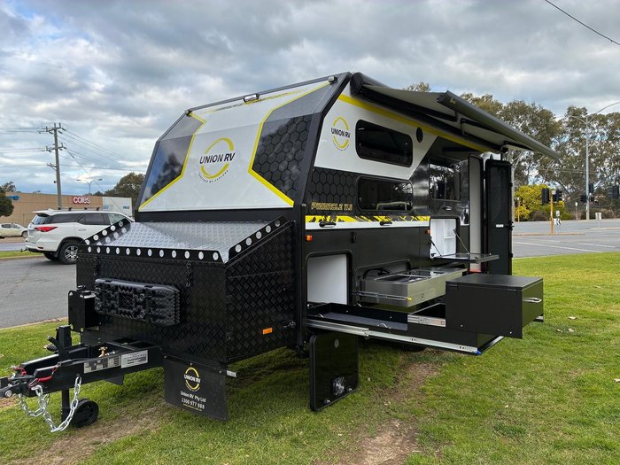 2026 Union RV Pinnacle 17.6