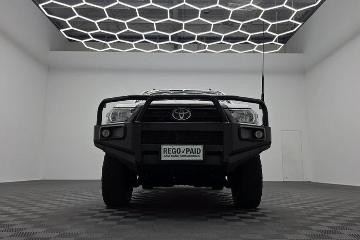 2022 Toyota Hilux SR