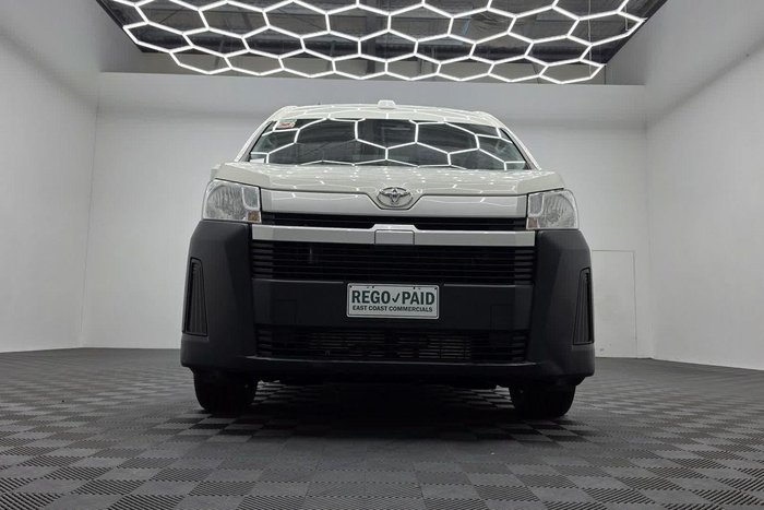2022 Toyota Hiace