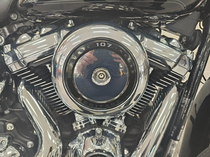2021 Harley-davidson FLHC HERITAGE CLASSIC (107) Black