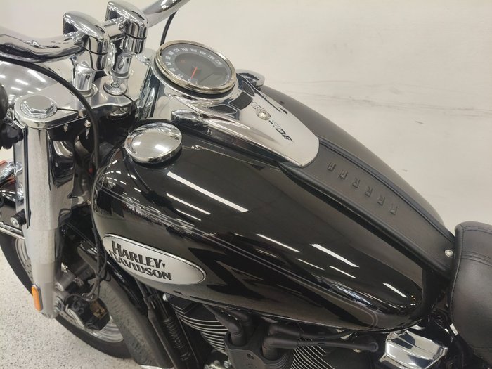 2021 Harley-davidson FLHC HERITAGE CLASSIC (107) Black