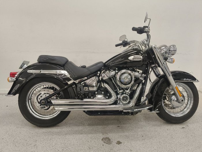 2021 Harley-davidson FLHC HERITAGE CLASSIC (107) Black