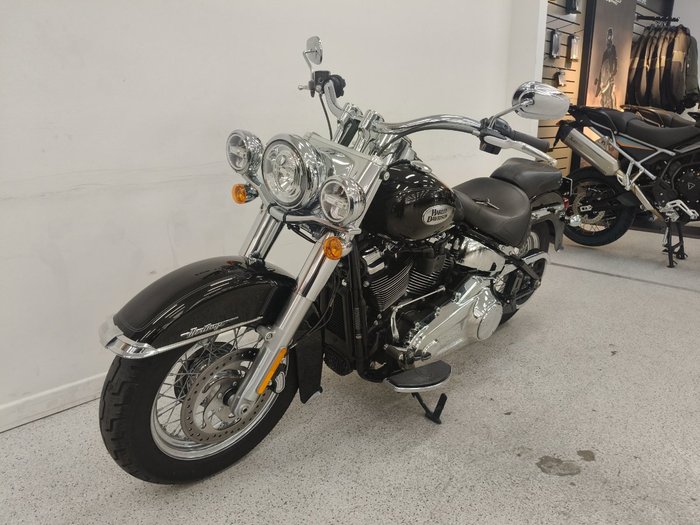 2021 Harley-davidson FLHC HERITAGE CLASSIC (107) Black