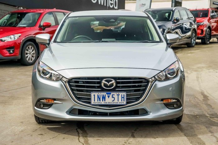 2018 Mazda 3 SP25