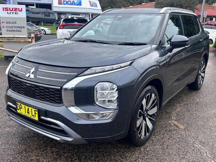 2025 Mitsubishi Outlander Exceed