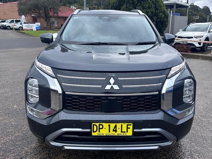 2025 Mitsubishi Outlander Exceed