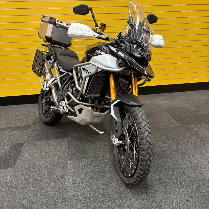 2024 Triumph TIGER 900 GT Black