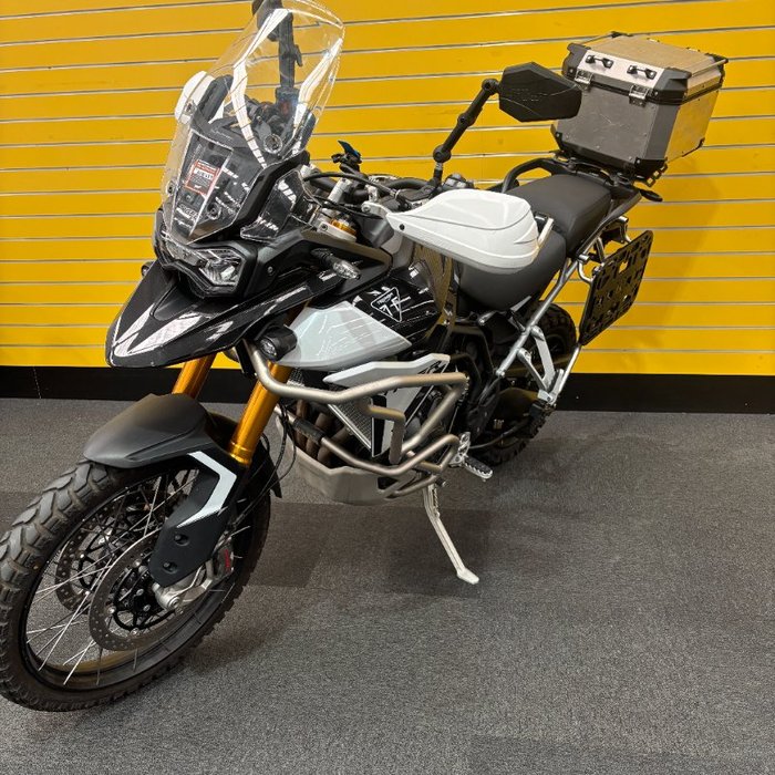 2024 Triumph TIGER 900 GT Black