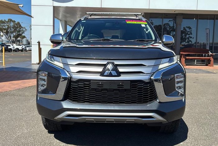 2021 Mitsubishi Pajero Sport GLS