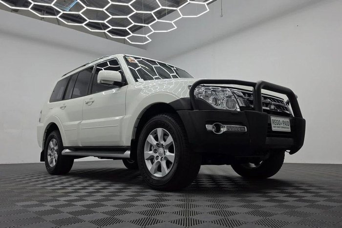 2021 Mitsubishi Pajero
