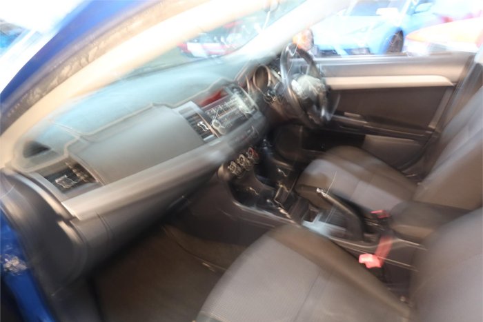 2011 Mitsubishi Lancer SX