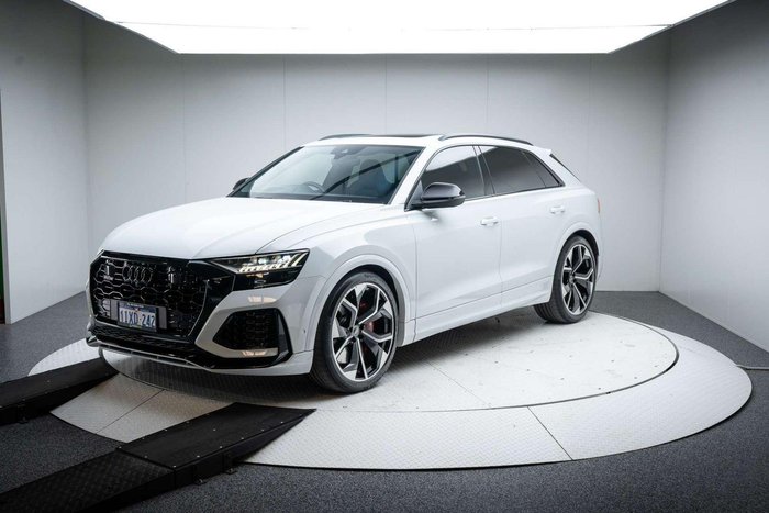 2022 Audi RS Q8
