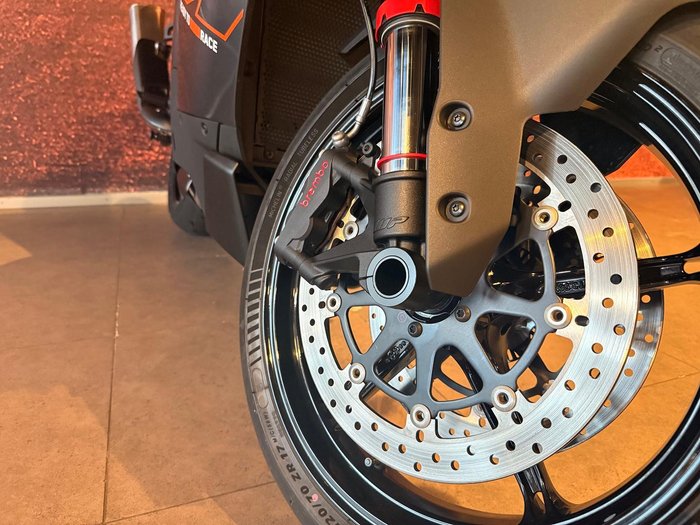 2026 KTM 990 RC R RC Black