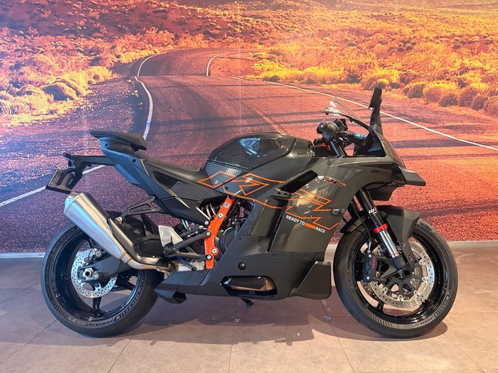 2026 KTM 990 RC R RC Black