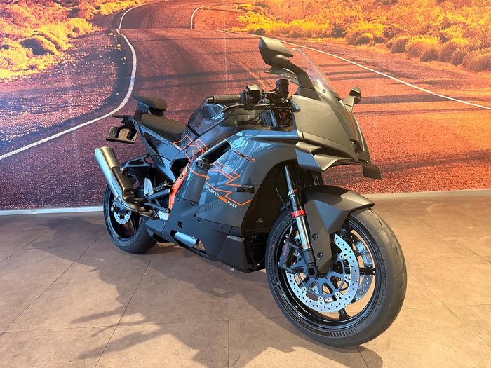 2026 KTM 990 RC R RC Black