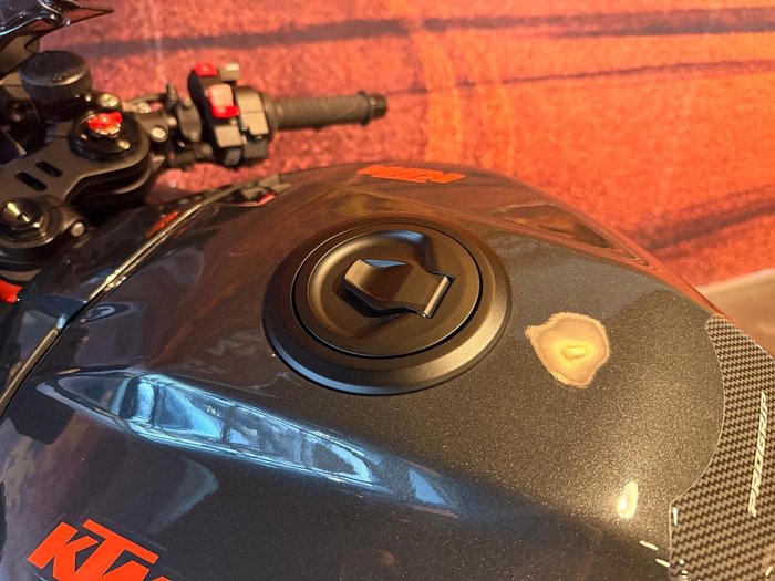 2026 KTM 990 RC R RC Black