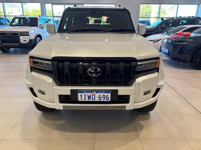 2024 Toyota Prado