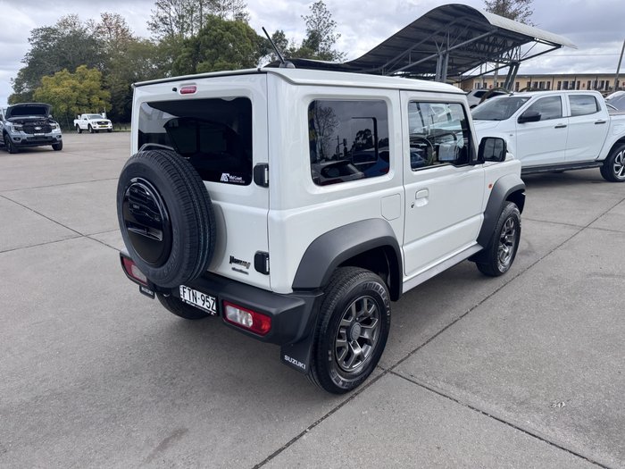 2022 Suzuki Jimny GLX