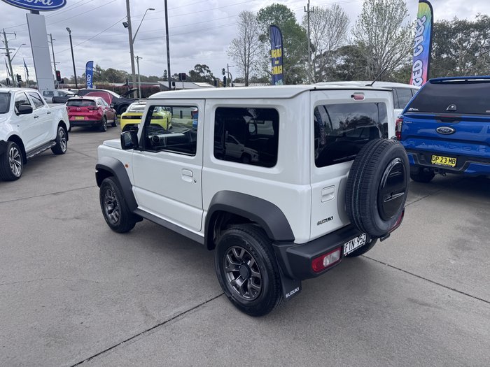 2022 Suzuki Jimny GLX