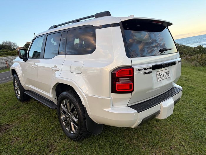 2025 Toyota Landcruiser Prado Kakadu