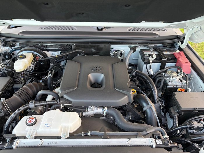 2025 Toyota Landcruiser Prado Kakadu